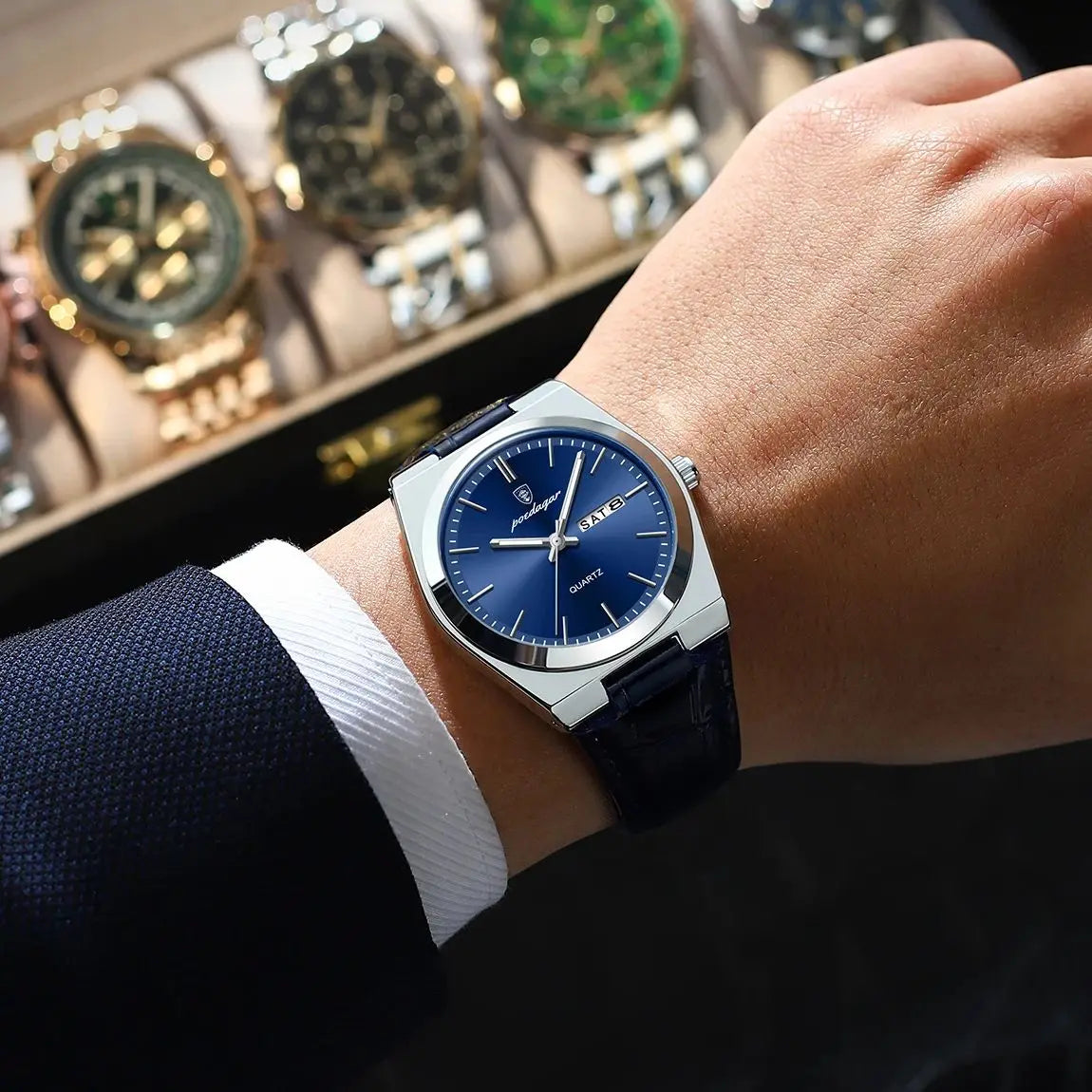 POEDAGAR Luxury Trend Men Watch Waterproof Luminous Date Week Man Wristwatch Military Outdoor Leather Men's Quartz Watches Reloj