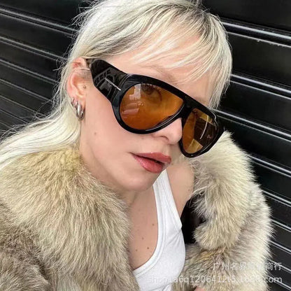 New Oversized Pilot Sunglasses Women Fashion Luxury Big Frame One Piece Gradient Sunglasses Retro Classic Thick Shades