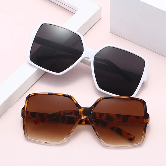 Luxury Oversized Sunglasses for Women Vintage Brand Sun Glasses UV400 Big Square Frames Eyeglasses Male Retro Eyewear Woman